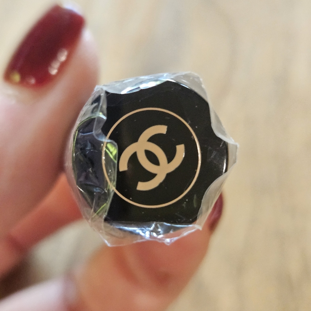CHANEL Makeup Brush
